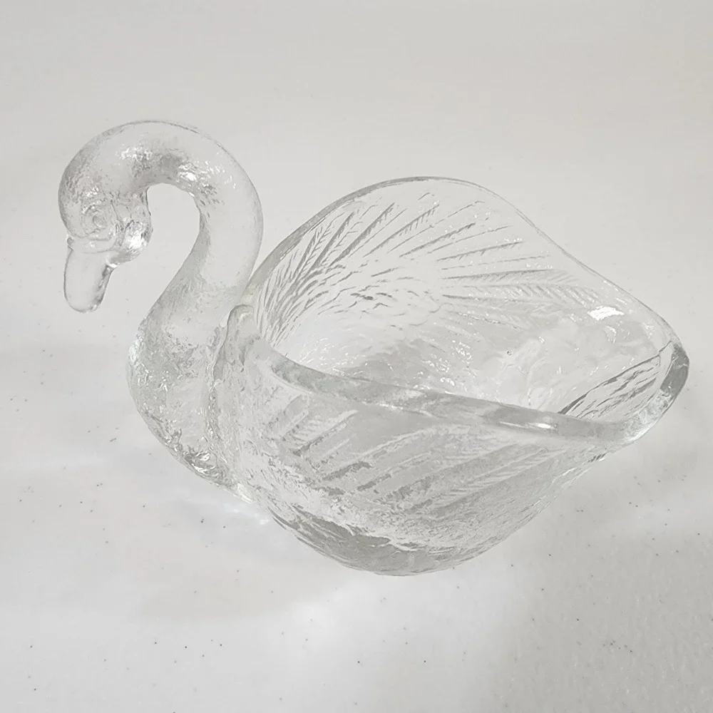 Vintage L.E. Smith Glass Swan Candy Trinket Dish bathroom vanity decor